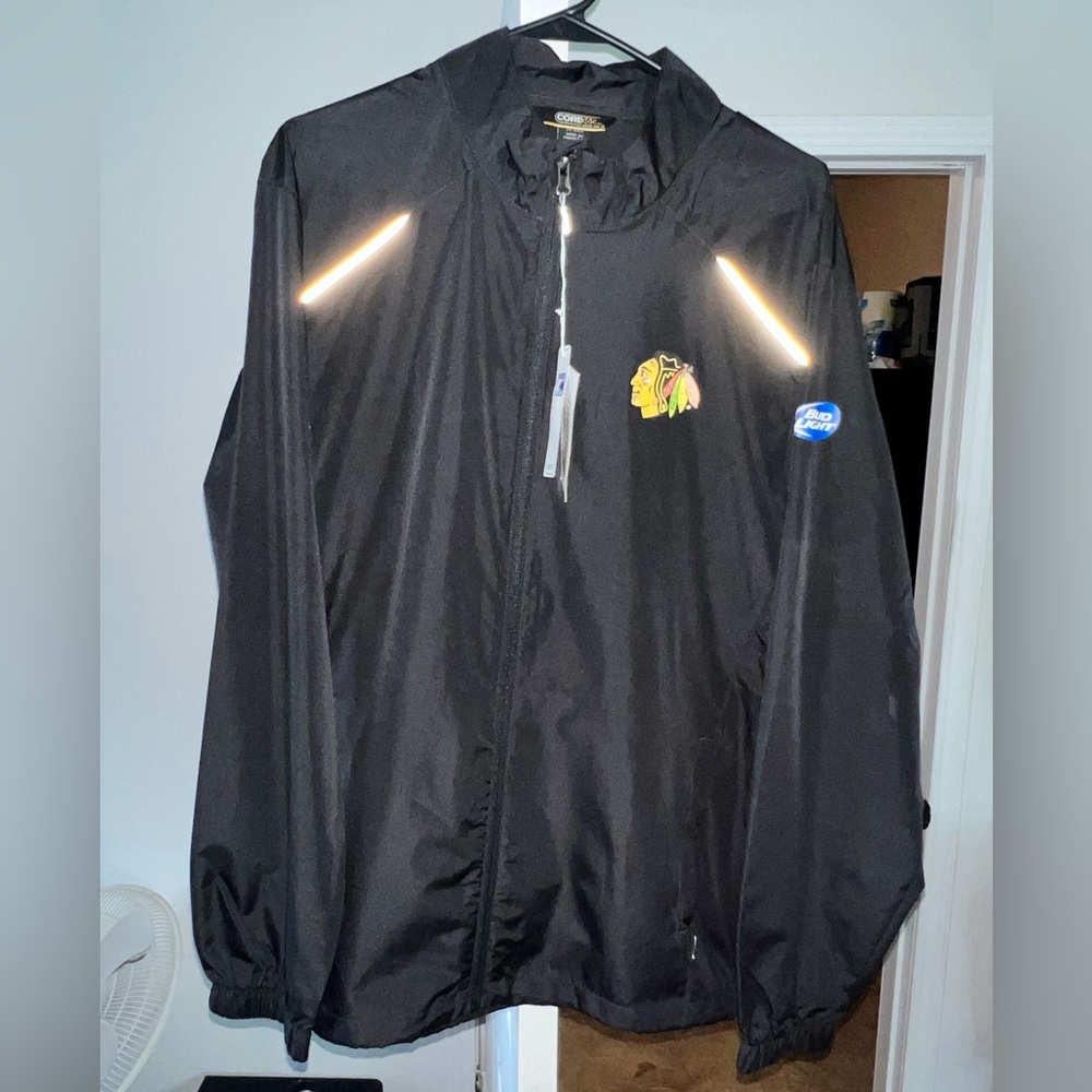 NWT Chicago Blackhawks core365 bud light sponsored 3m jacket size L